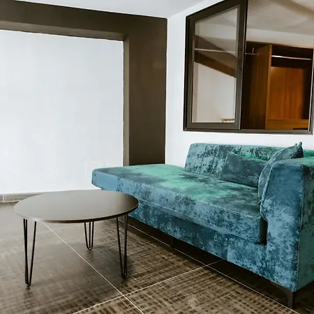 Andor Luxury & Duplex 3* Kryemëdhej