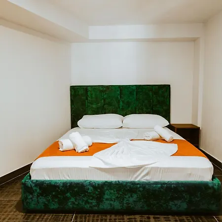 Andor Luxury & Duplex Hotel 3*