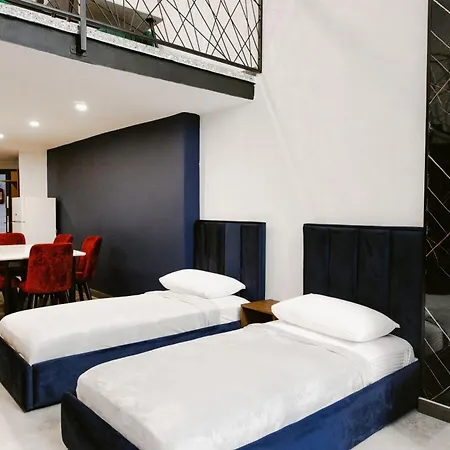 Andor Luxury & Duplex Kryemëdhej