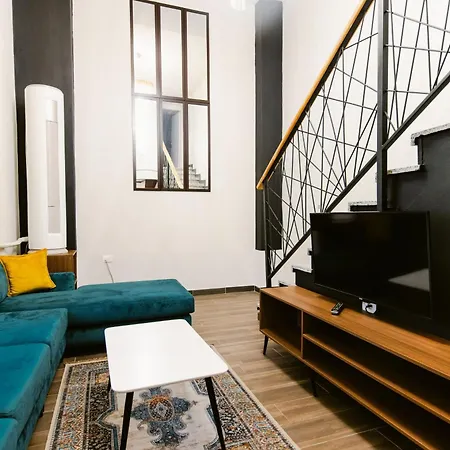 Andor Luxury & Duplex Kryemedhej