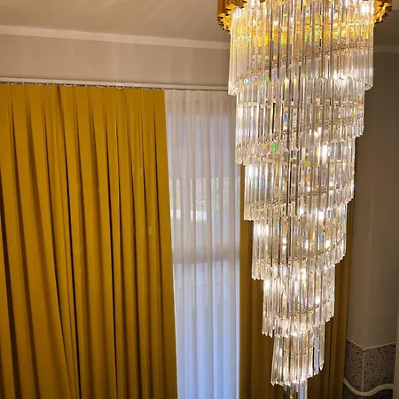Andor Luxury & Duplex Hotel Kryemëdhej