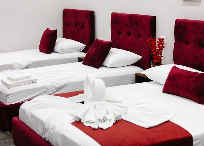 Andor Luxury & Duplex 호텔 Kryemëdhej