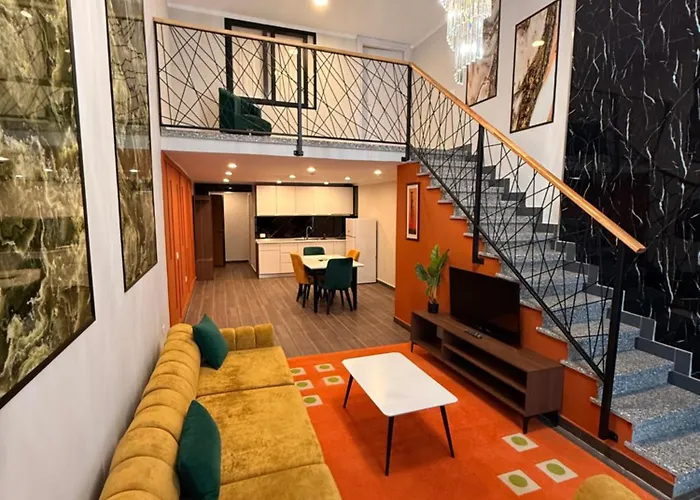 ホテル Andor Luxury & Duplex 4*