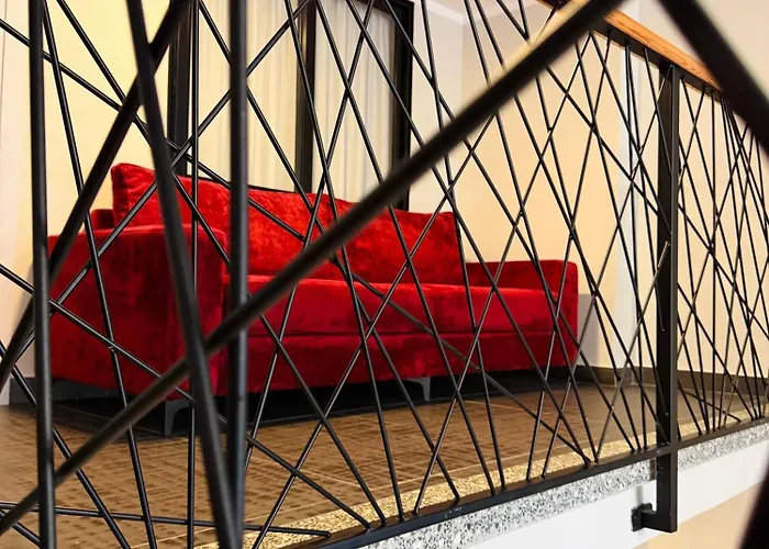 Andor Luxury & Duplex 4* Kryemëdhej